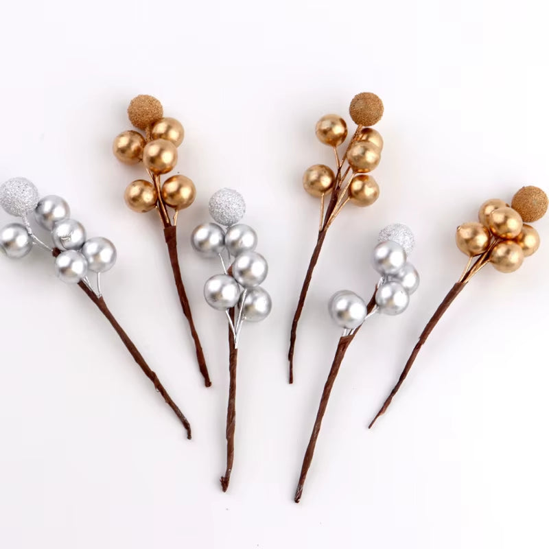 (10 Pcs/Pack) 10Cm Christmas Tree Berry Decoration Simulation Yangmei Golden Berry Bouquet False Plant Wreath Home Decoration