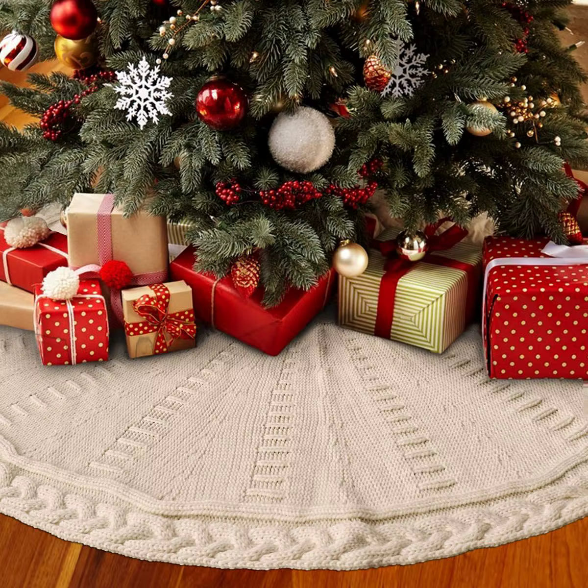 Knitted Christmas Tree Skirt